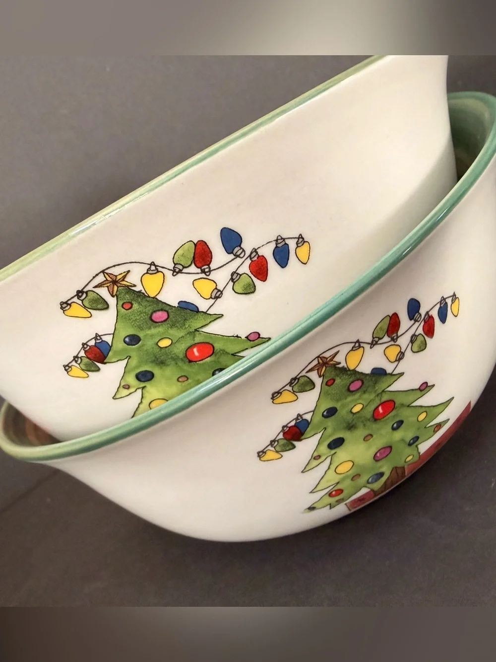 🎄Holiday Ceramic Serving Bowls w/Green Christmas Tree Design
